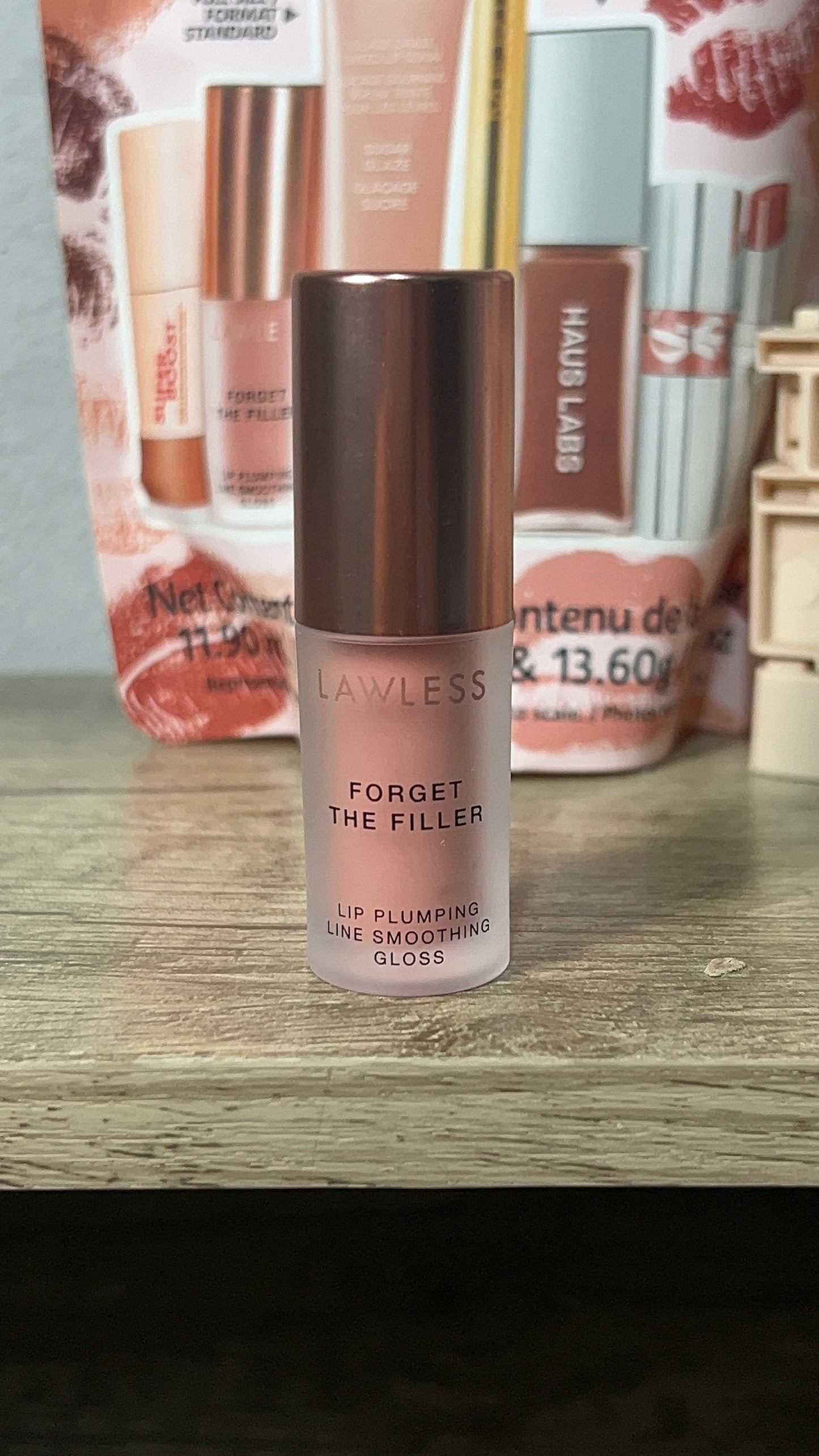 Lawless Mini lip plumping