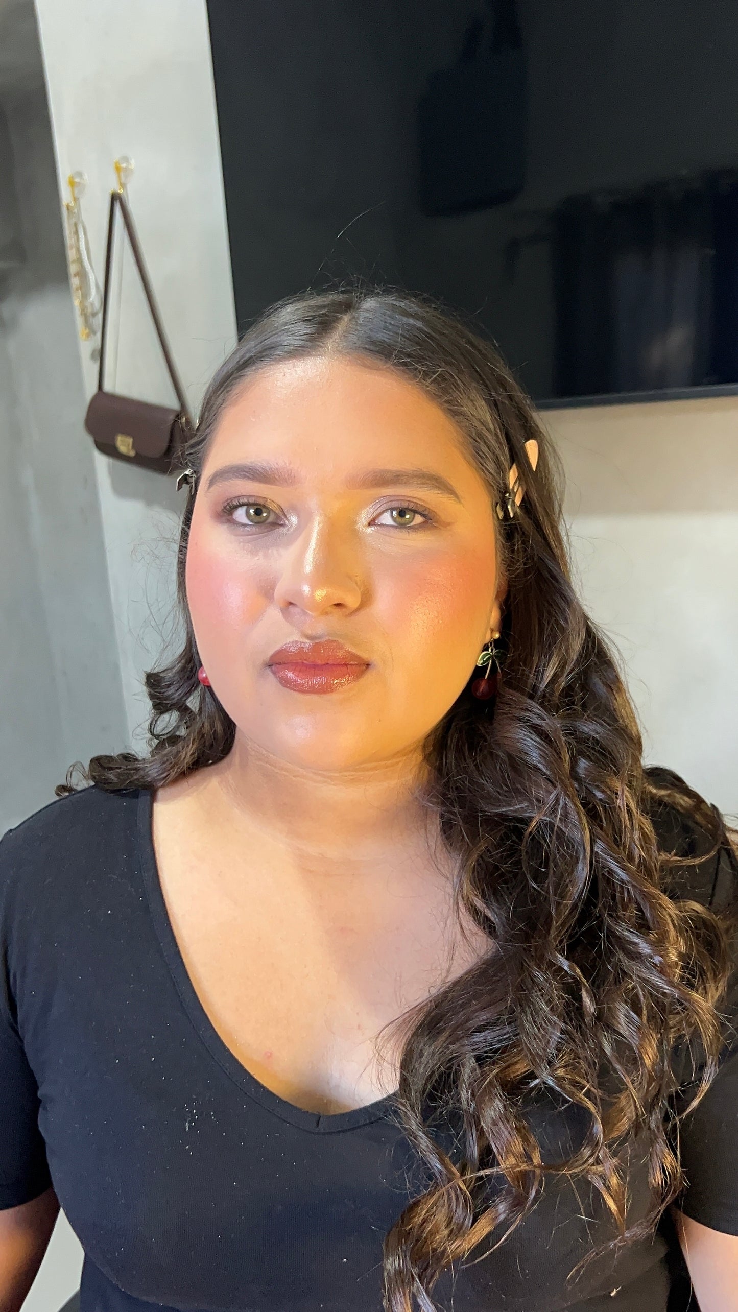 Atención- servicio de maquillaje